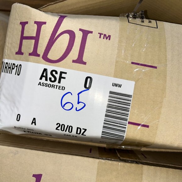 Hanes Girls’ Tagless Hipsters – LOT 65 - 240 pcs – 24 packs (10 ea) – Sz 6 - NEW - Picture 3 of 3